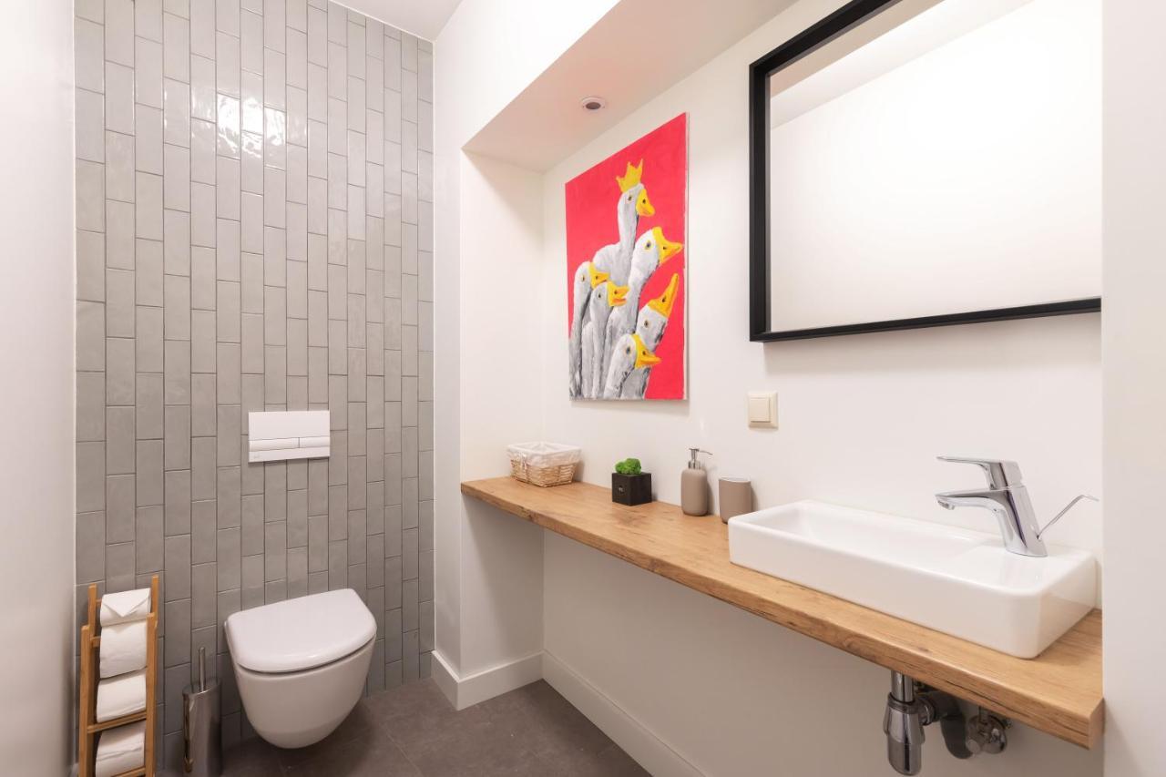 Pilies Street Exclusive Apartment By Reside Baltic Vilnius Bagian luar foto
