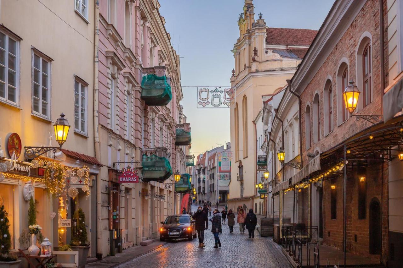 Pilies Street Exclusive Apartment By Reside Baltic Vilnius Bagian luar foto